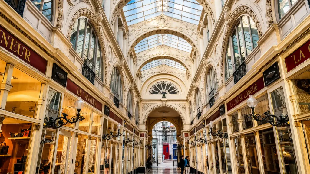 Nantes-romantique-passage-pommeraye